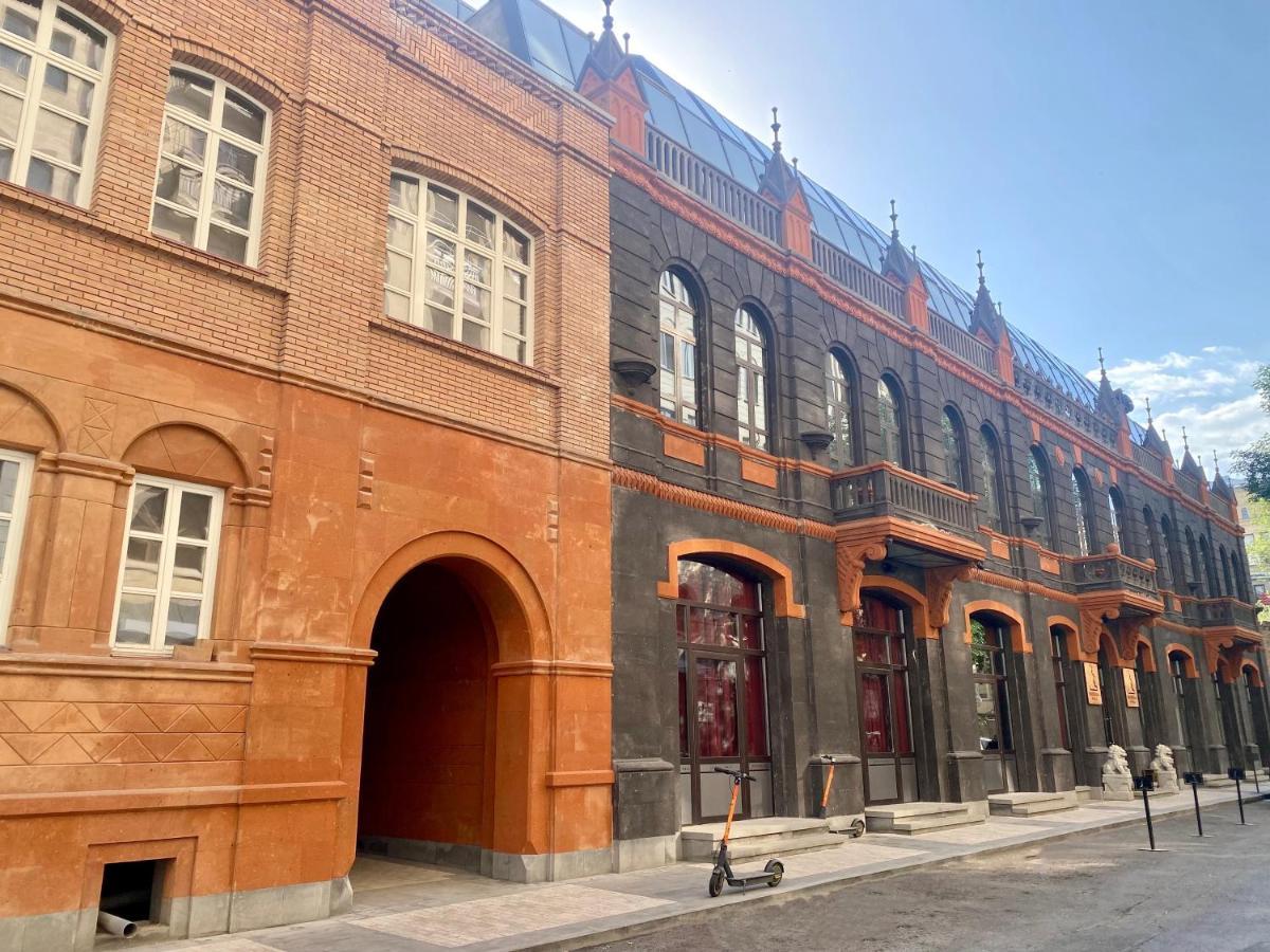 Heart Of Yerevan - City Center Luxury Apartments Eksteriør bilde